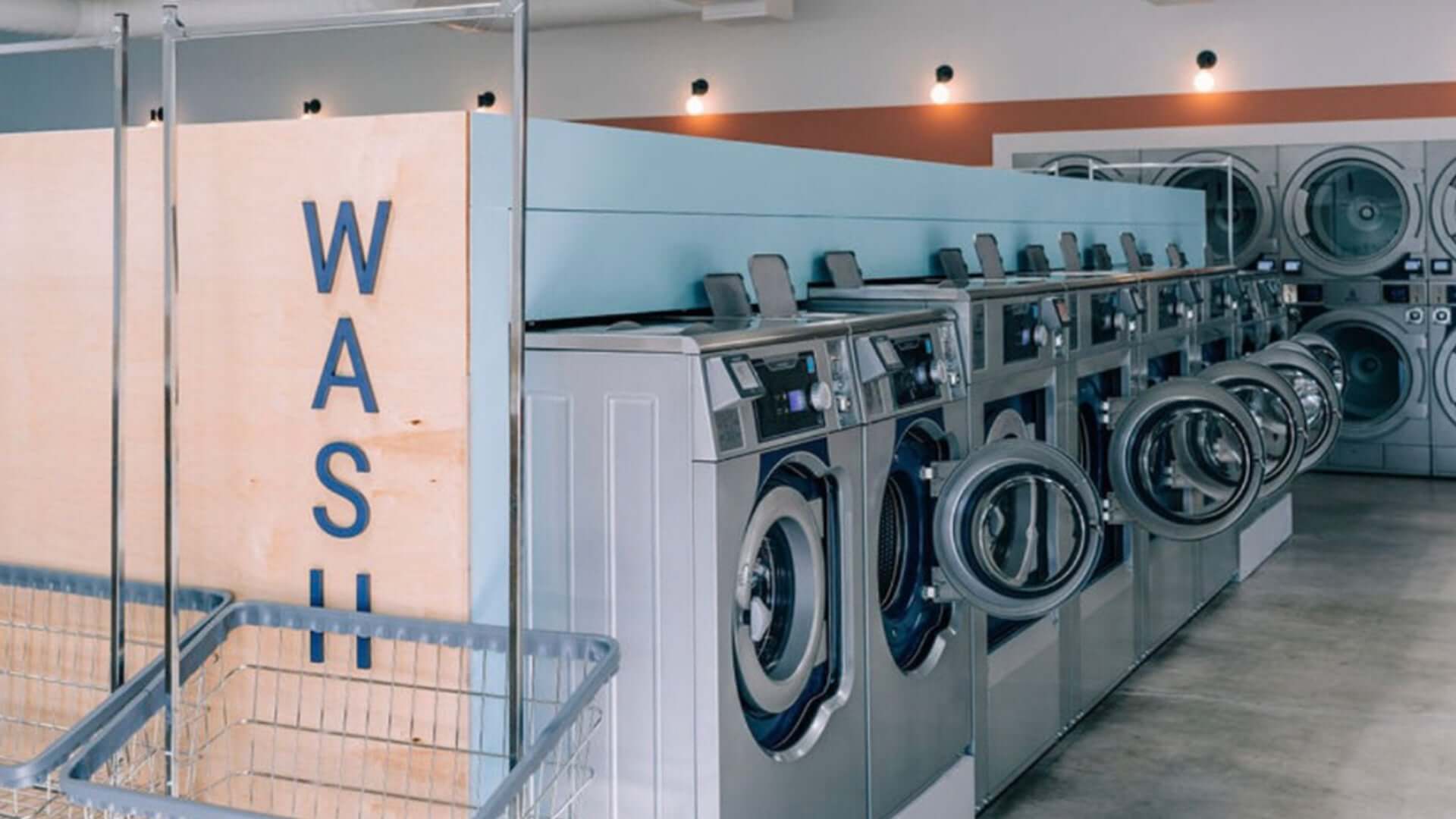 8 Laundromat Tips to Follow Before You Go