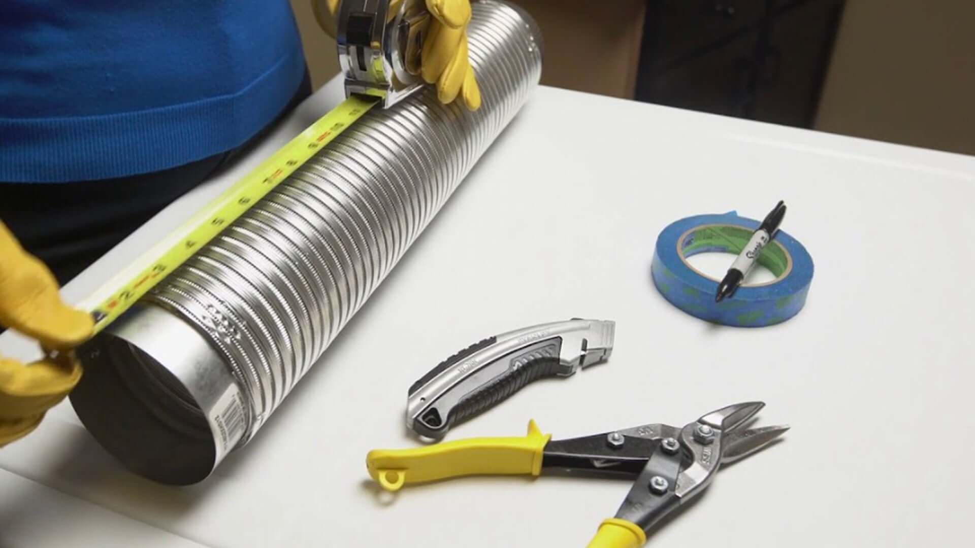 How to Cut a Dryer Vent Hose 1